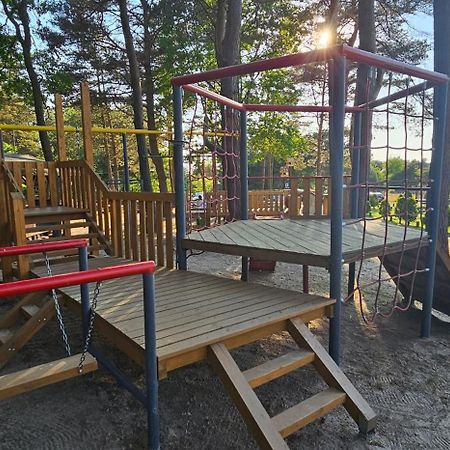 Pokoje Goscinne Maj - Rozewie Jastrzębia Góra Extérieur photo