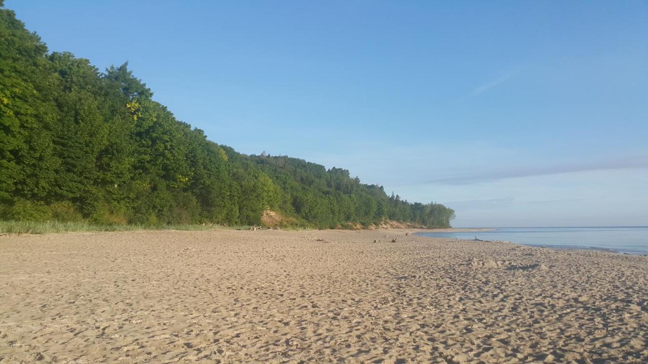 Pokoje Goscinne Maj - Rozewie Jastrzębia Góra Extérieur photo