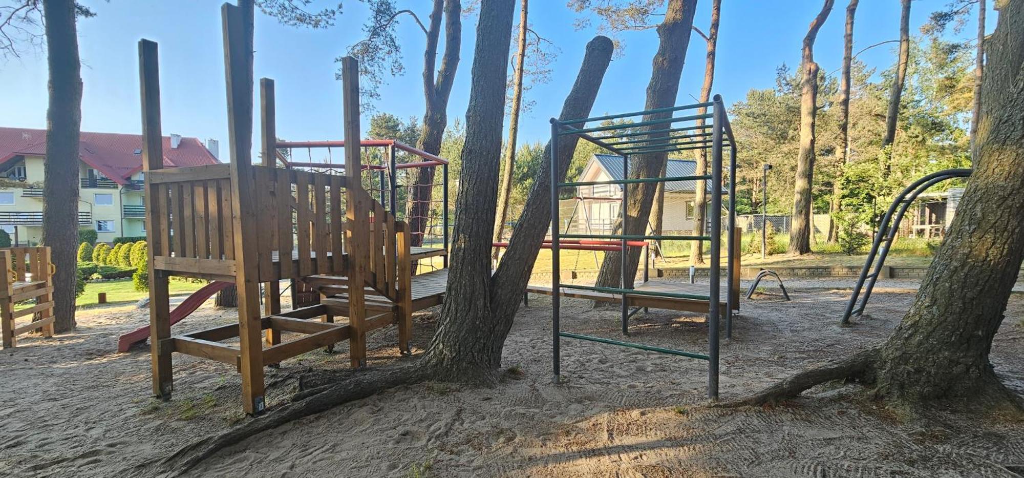 Pokoje Goscinne Maj - Rozewie Jastrzębia Góra Extérieur photo