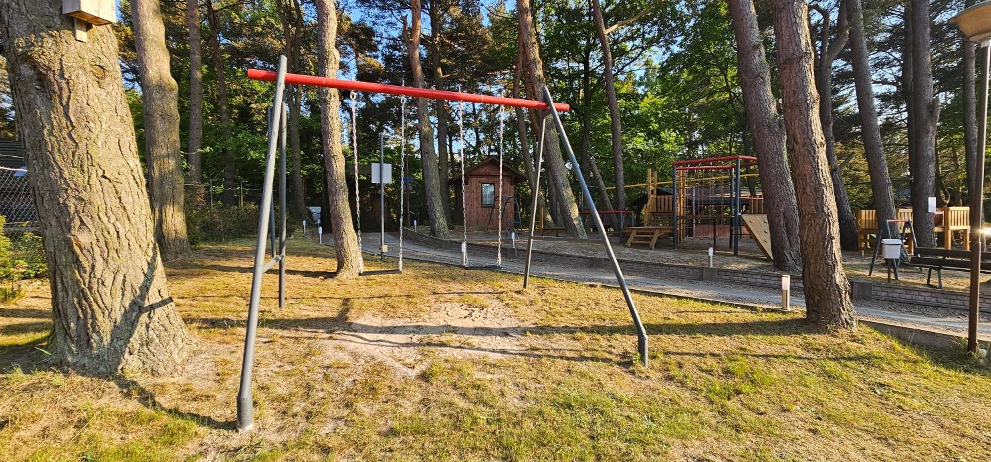 Pokoje Goscinne Maj - Rozewie Jastrzębia Góra Extérieur photo